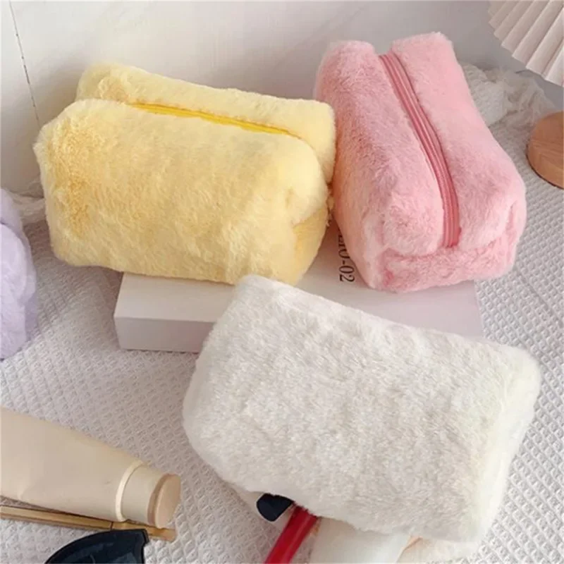 Plush Makeup Bags for Women Soft Travel Cosmetic Bag Organizer Case Young Lady Girls Make Up Case Necessaries Storage Bag 2