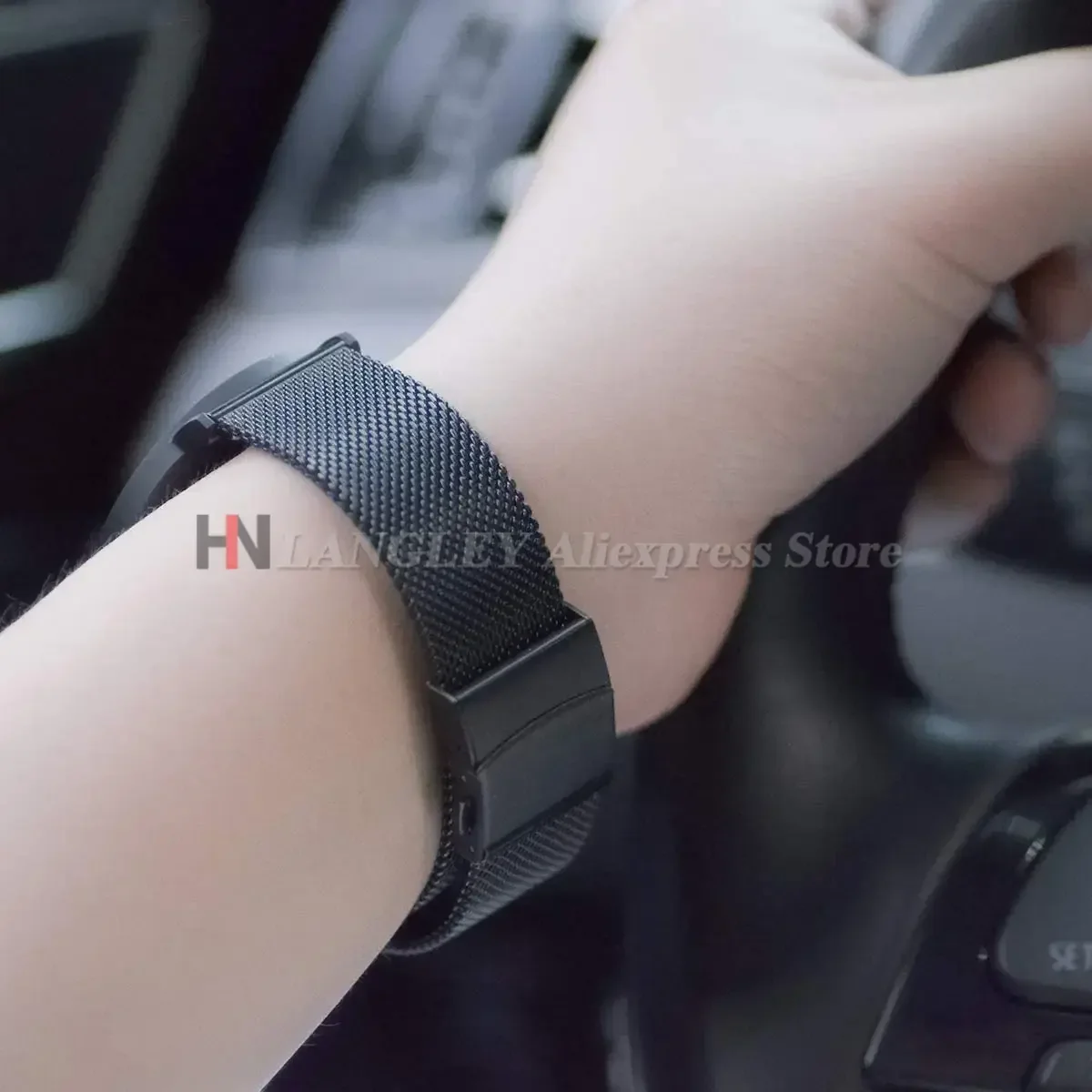 Elegant Stainless Steel Milanese Loop Mesh Watch Strap with Quick Release - Various Sizes Available