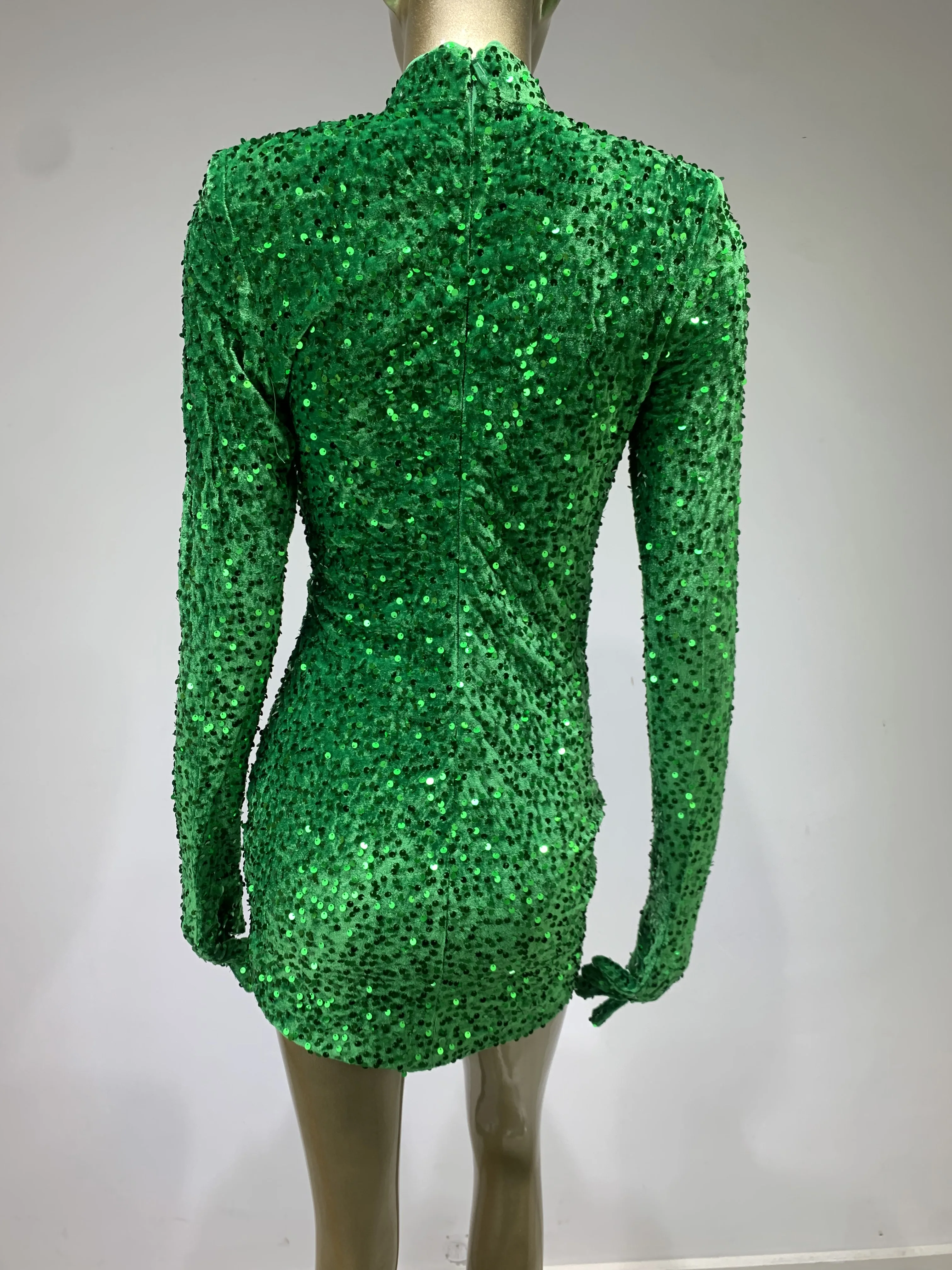    Ʋ  Ҹ  ׸ ̴ ر Bodycon 巹,  ̺ Ƽ Ŭ 巹 2023