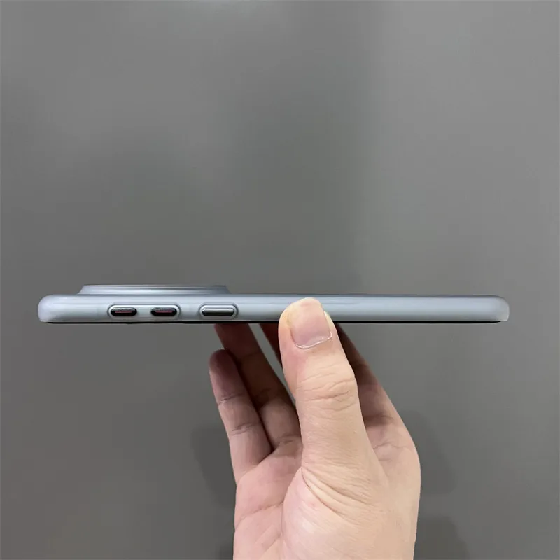 Ultra Slim Hard Matte Magnetic Anti-Fingerprint Corrugated Back Case