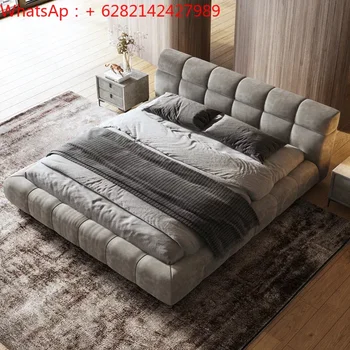 이탈리아 더블 북유럽 소프트 백 라이트 럭셔리 침대, 매우 심플한 천, 예술 과학 기술 천, 심플하고 모던한 1.8m