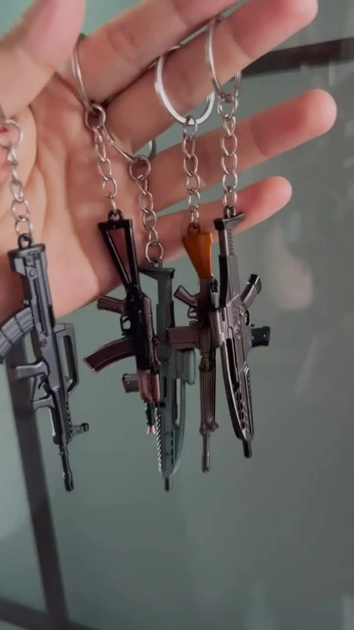 アリーナブレイクアウト AKS74U モデルキーホルダー CF 銃 FN