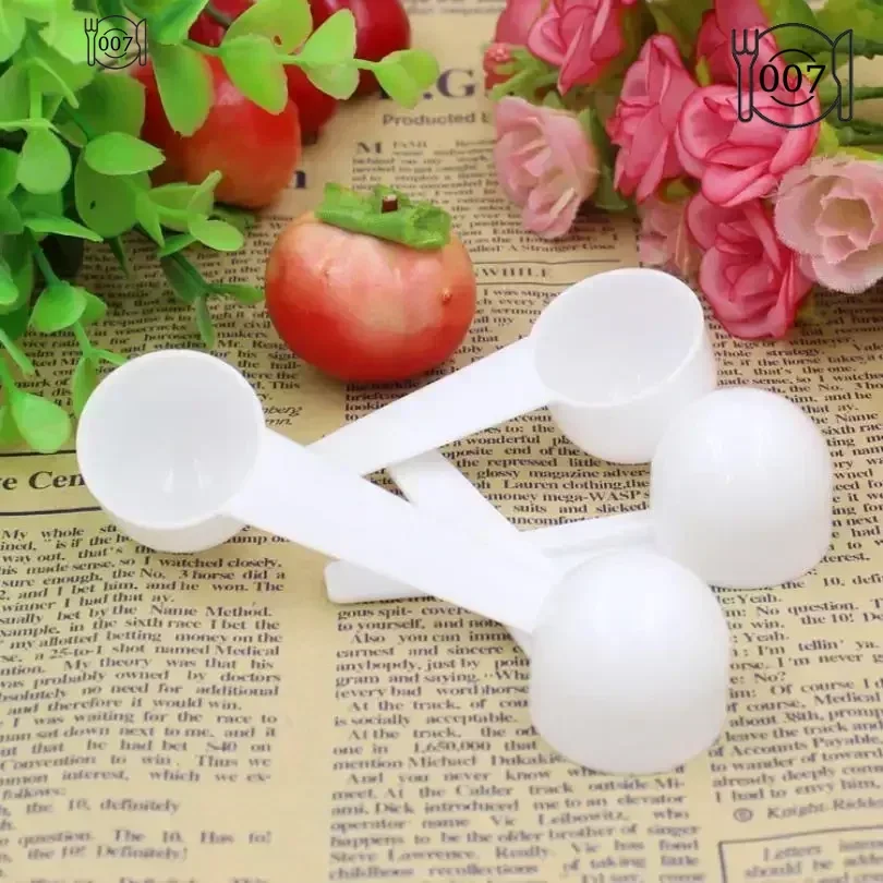 

5/10pcs/set 10ml 5g Reusable Food Grade Spoon Plastic Measuring Scoop PP Measure Spoon Milk Coffee Teaspoon Milk Powder Kitchen