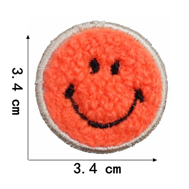 1Pcs Round Expression Smiley Face Patch Clothes Iron on Embroidered Sew Applique Cute Fabric Badge Garment Apparel Accessories 