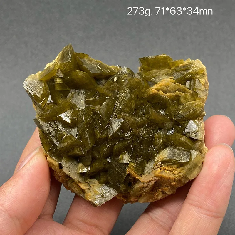 100%  Natural Siderite Mineral Specimens Stones and Crystals Healing Crystal from China