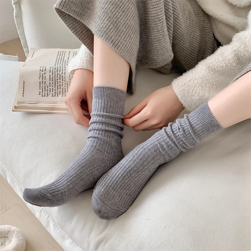 Retro Women Socks Japanese Style Autumn Solid Color Warm Home Simple Crew Socks Girls Breathable Casual Striped Loose