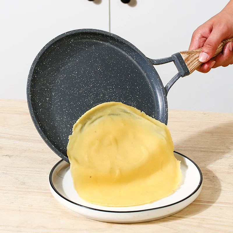 Cast Iron Pancake Pan with Wooden Handle