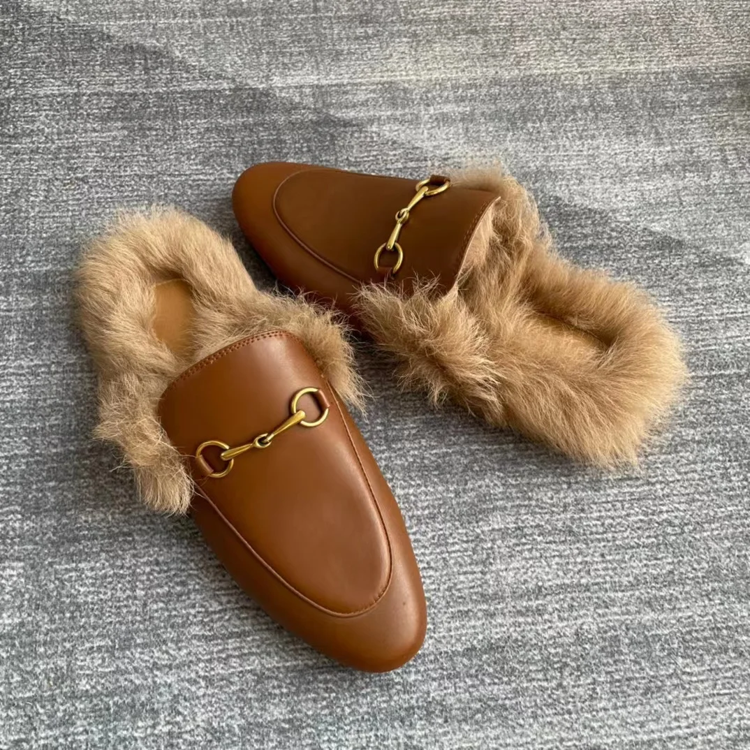 شباشب نصف مسطحة من مادة جلد البقر عالية الجودة بمقدمة مستديرة، أحذية كاجوال من الصوف مضادة للانزلاق في الهواء الطلق، صنادل عصرية بإبزيم معدني