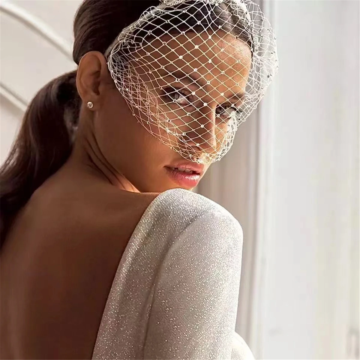 

Face Veil Bridal Simple Blusher Veil Rhinestones Elegant Detachable Birdcage Veil on the Face Black White Party Accessories