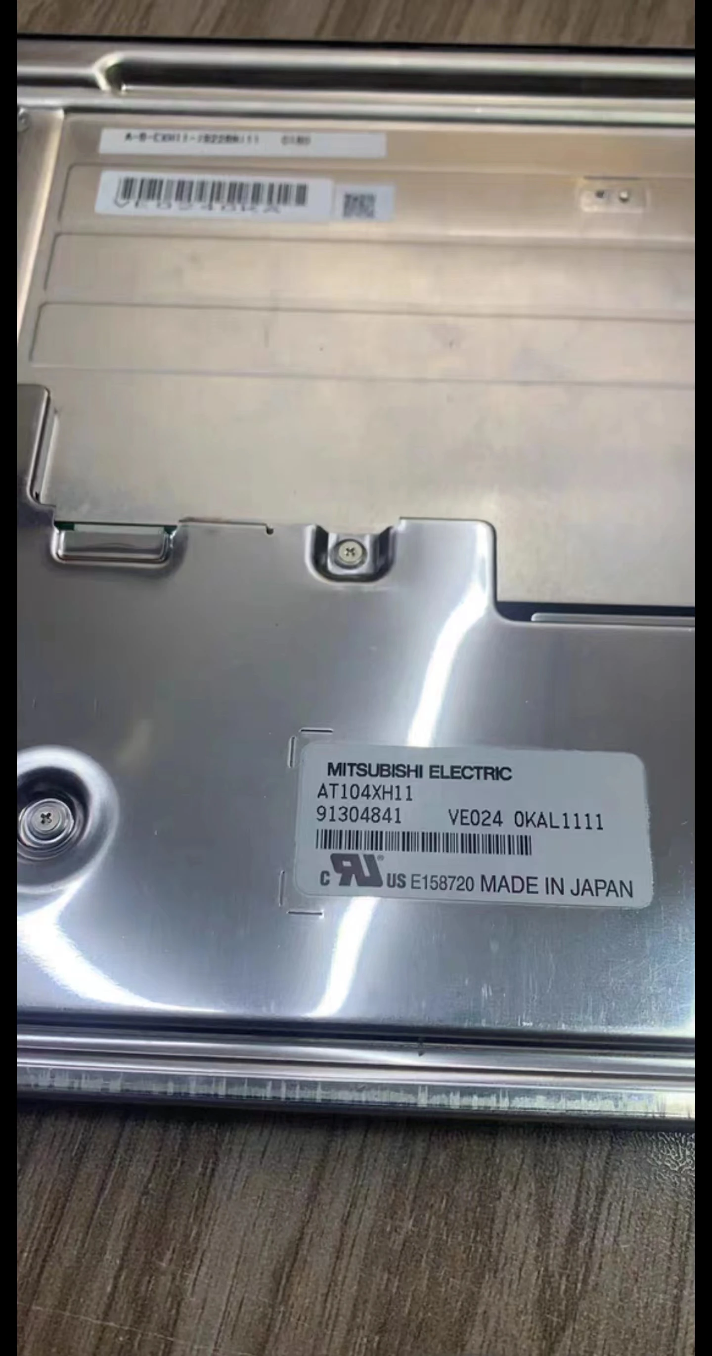 

The original Mitsubishi 10.4-inch Bright industrial LCD Display AT104XH11 is Suitable For instrument Replacement