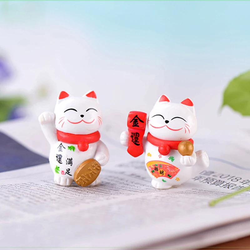 

1PCS PVC Mini Maneki Neko Decoration Home Decor Lucky Cats Ornaments Creative Toys For Sculpture Statue Decor Car Ornament