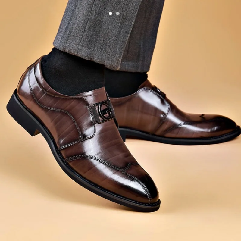 Men Casual Leather Shoes Breathable Business Large Size