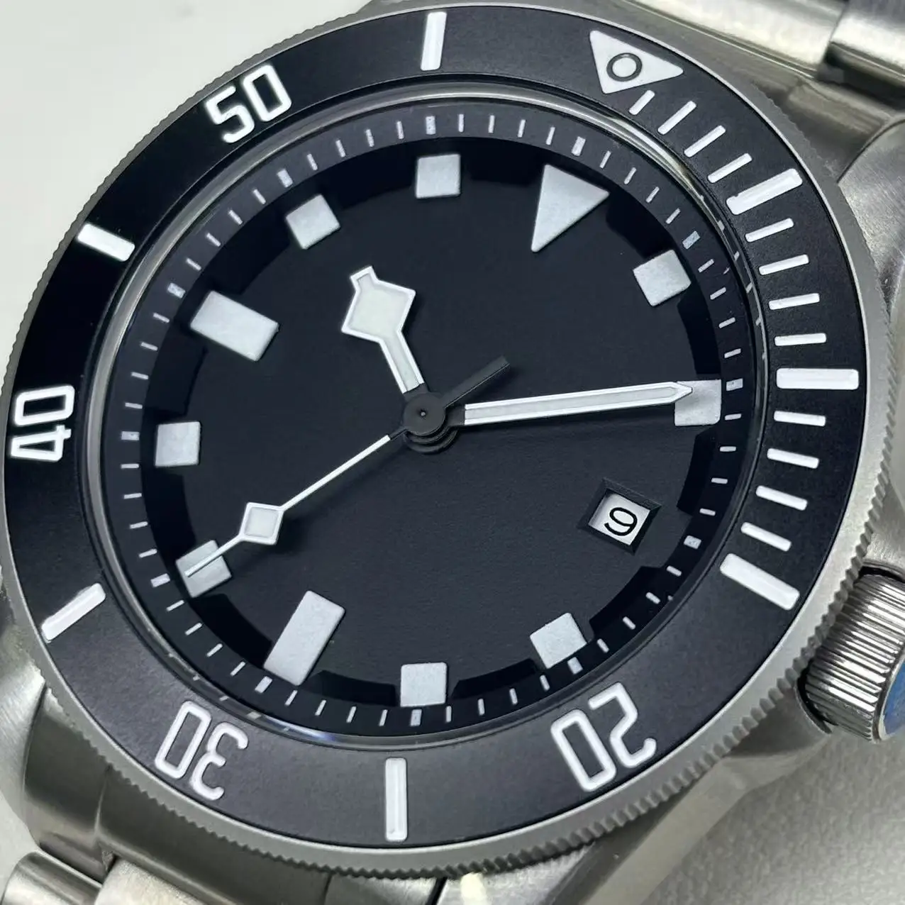 High-Quality Stainless Steel Men's Watch Dial - 31.8mm Diameter, 42.5mm Accessory Case