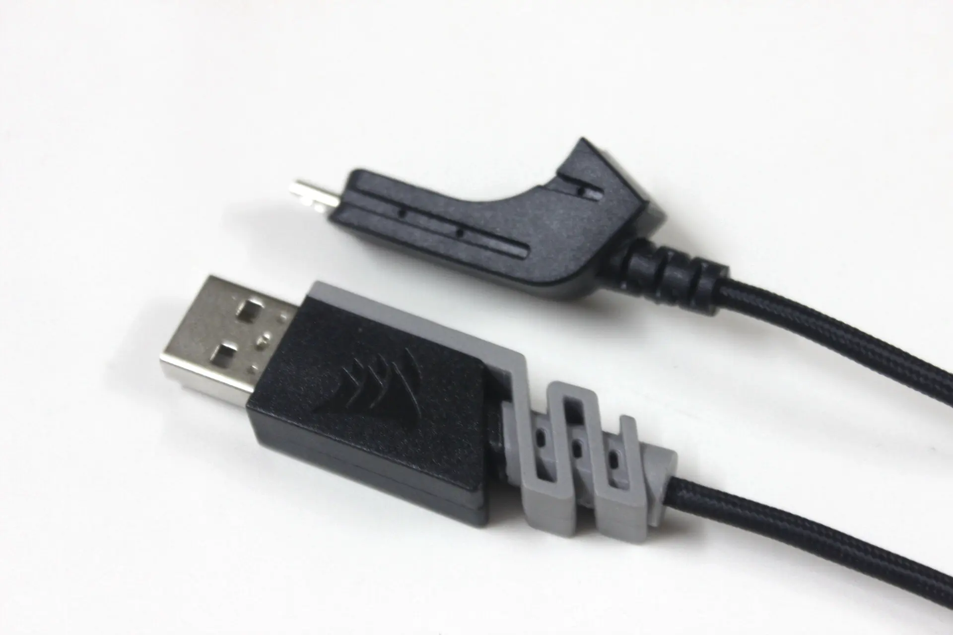 Corsair Harpoon RGB 무선 게이밍 마우스용 USB 충전 케이블, 내구성 있는 나일론 편조 라인