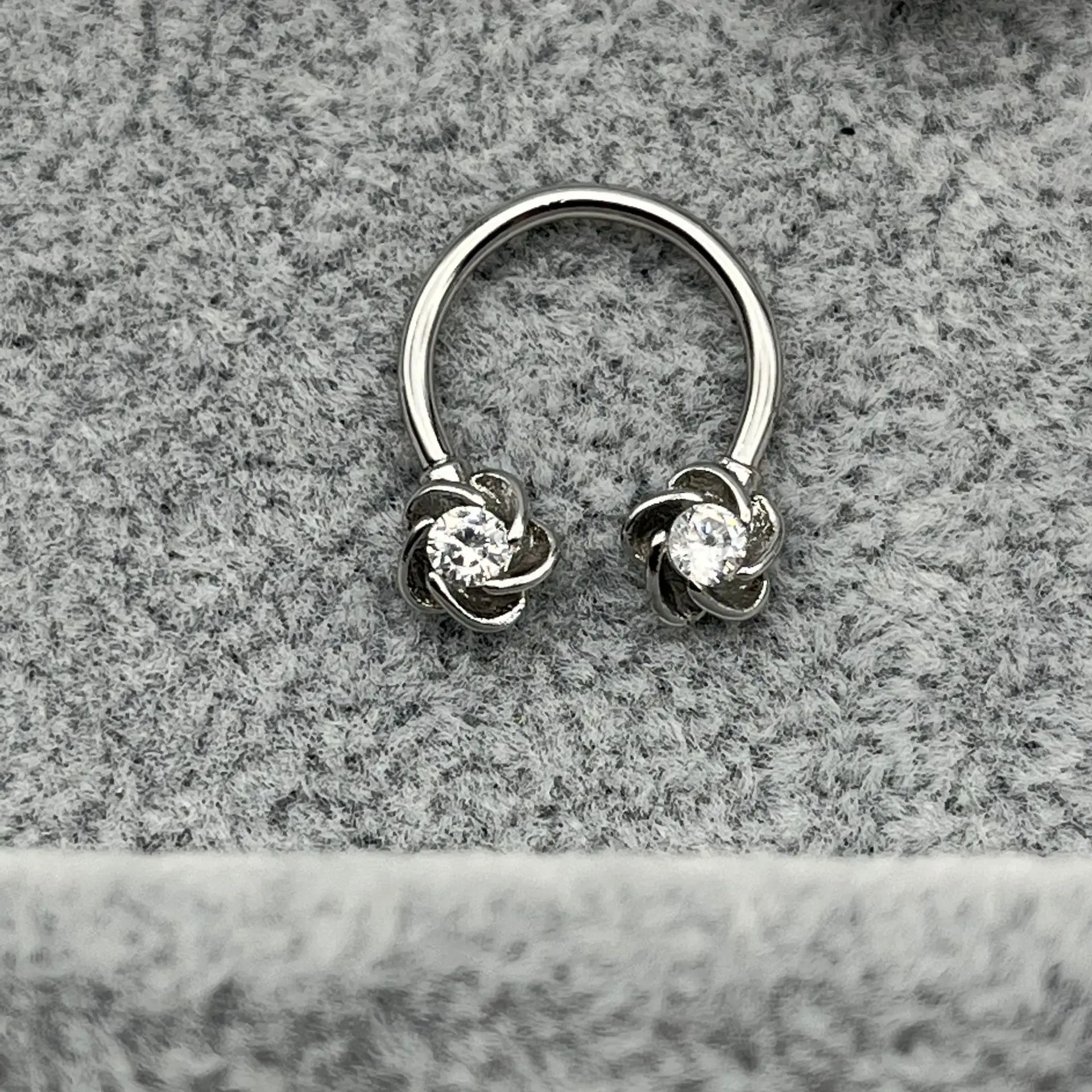 Horseshoe Ring Nose Ring Hinged Segment Septum Piercing Clicker Hoop Ear Cartilage Earrings Helix Body Jewelry