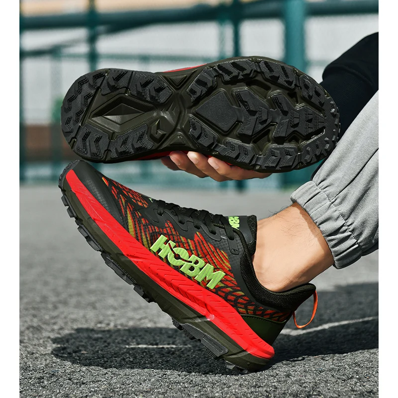 Description Picture 4 of itemHot selling men tennis shoes fashion trendy cushioning sneakers breath non slip outdoor casual shoes walk thick soled runn shoes