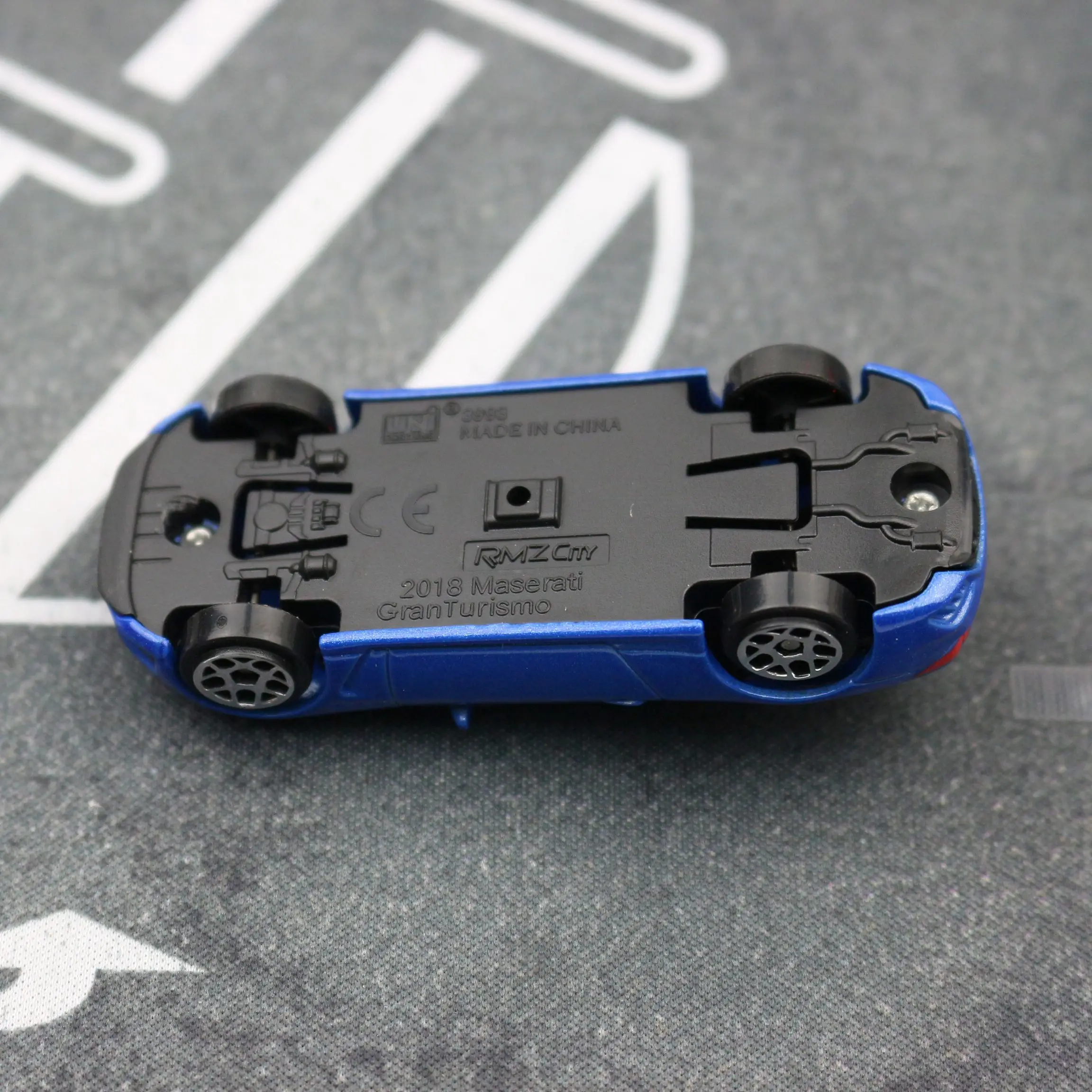 1/64 Maserati GranTurismo GT MC 1:64 Diecast Super Sport Toy Car