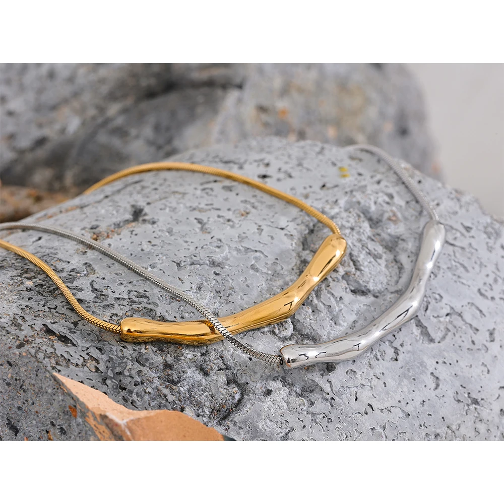 Yhpup Women 18K Gold PVD Plated Clavicle Necklace