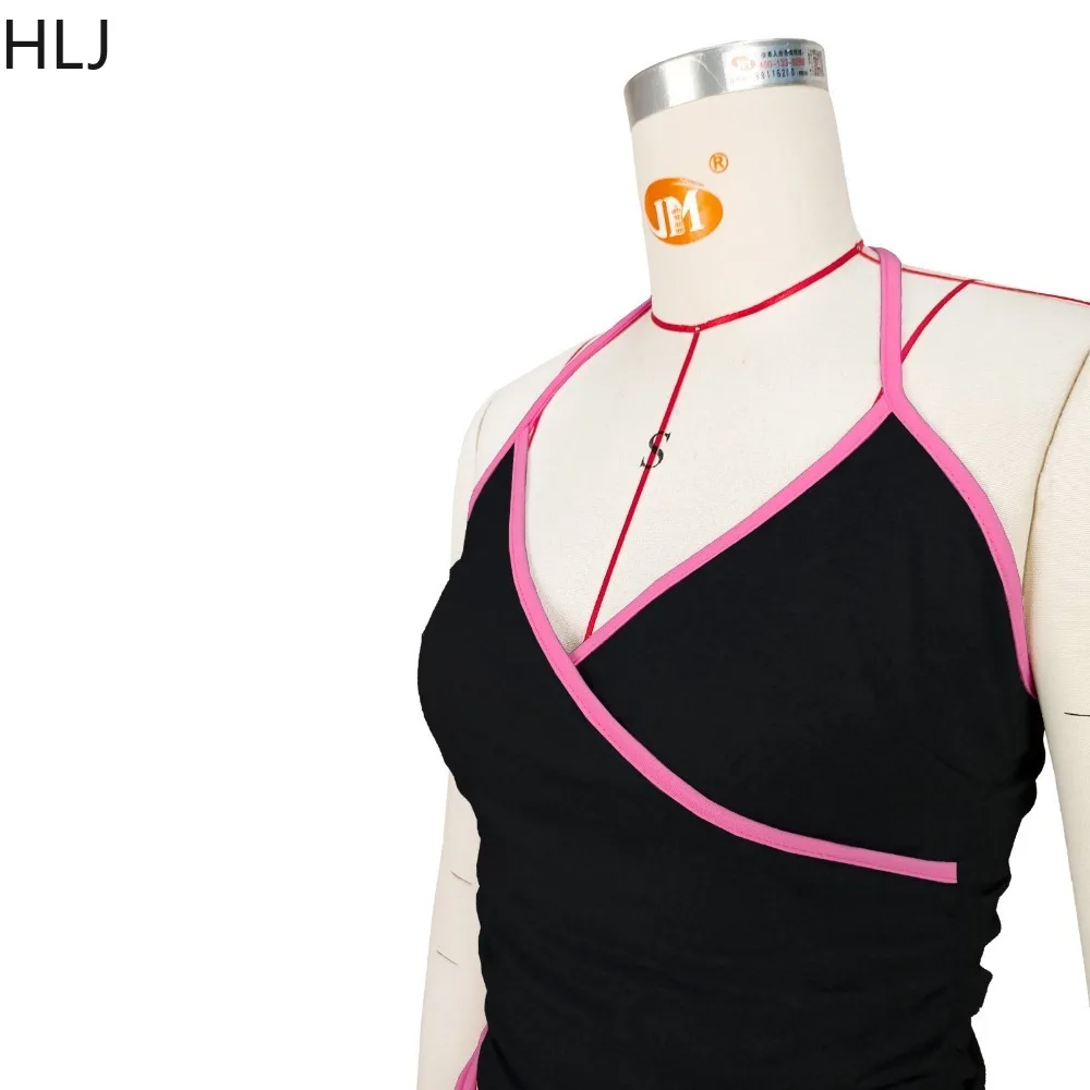 Рисунок 6 - Женский спортивный костюм с рюшами HLJ