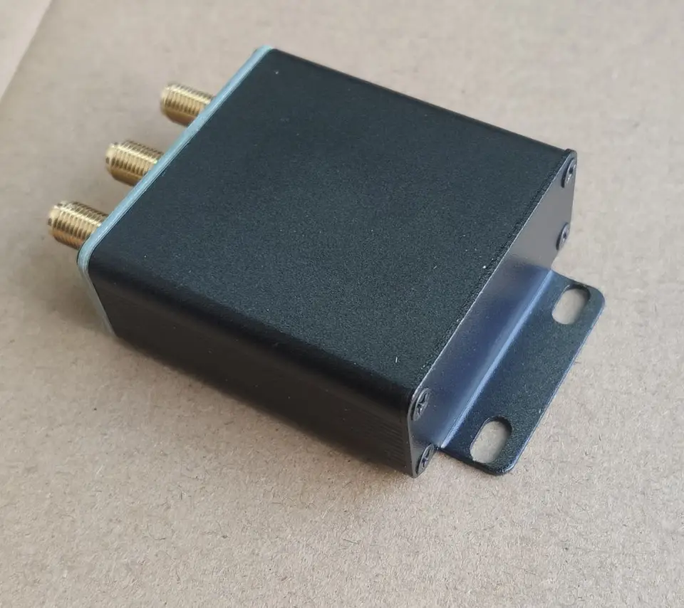 GPS/Beidou 1-zu-4 Signalverteiler – Frequenz 1,4–1,6 GHz, Geringe Dämpfung, SMA-Buchse, Für Navigation