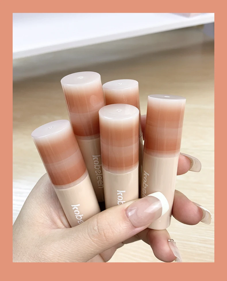 Matte liquid lipstick fluweelzachte mousse donkerrood bruin_voghion.com