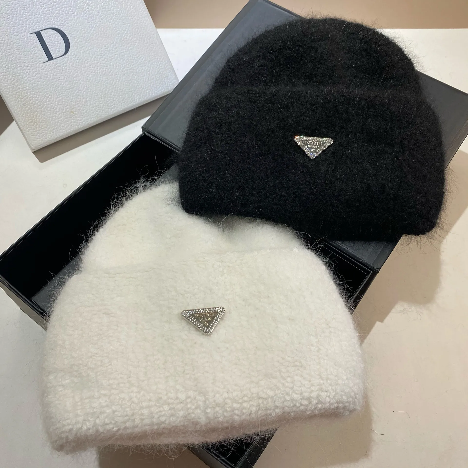 

Winter Thickened Double Fold Rabbit Hair Knitted Hat Nordic Warmth Ring Hair Ear Protection Hat Women's Outdoor Beanies MX1309