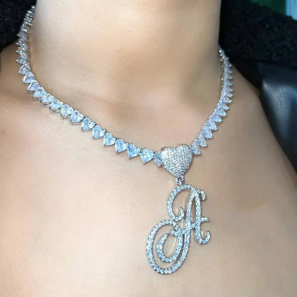 Damen-Halskette mit Herz-Anfangsbuchstaben-Anhänger, Iced-Out Strass-Buchstaben-Charm Tennis-Ketten-Choker, luxuriöses Bling-Schmuckgeschenk