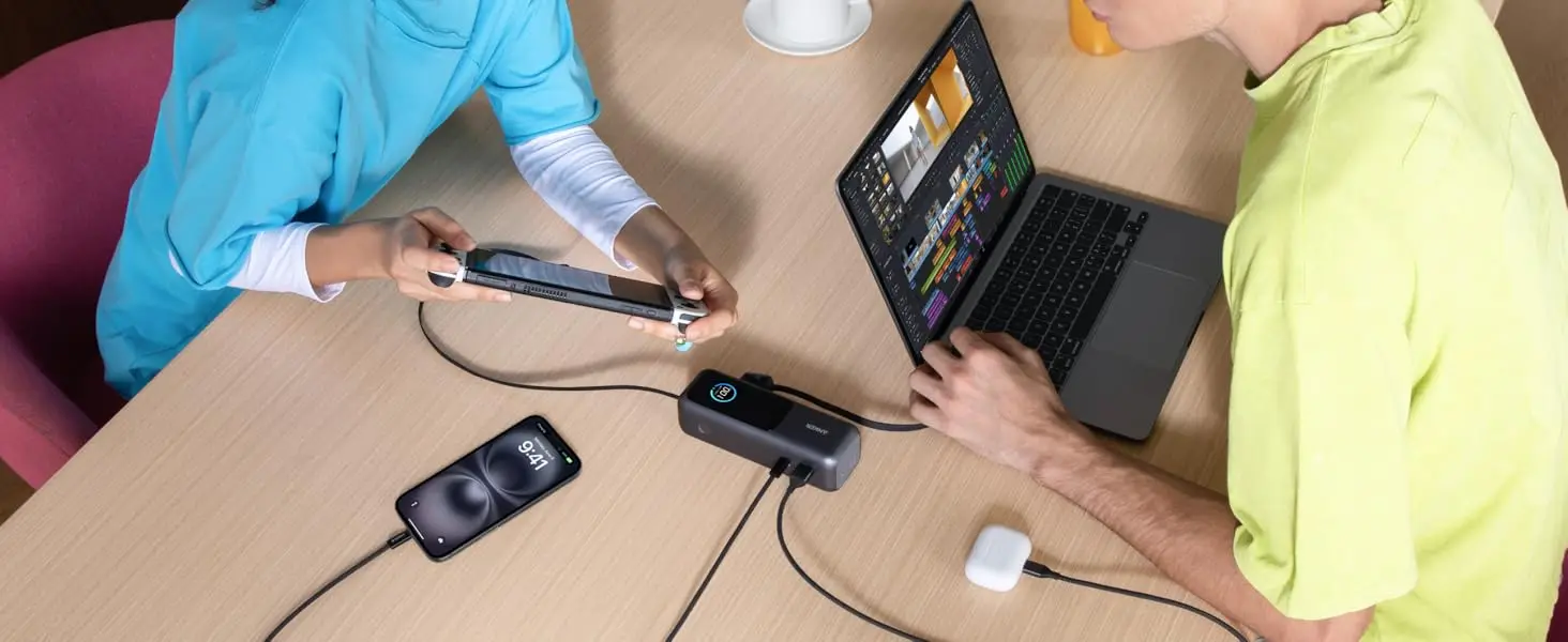 Anker Laptop Power Bank 25K mAh 165W Built-In and Retractable Cables with Smart Display (A1695)