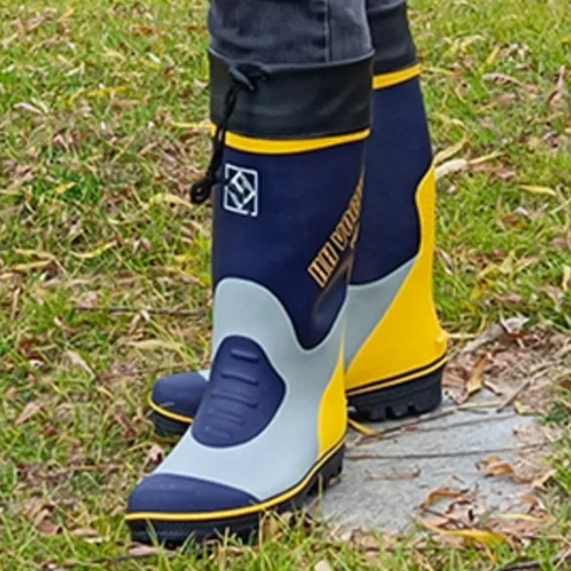 SP3 Men's Rubber Fishing Boots, Non-Slip Waterproof Rain Footwear with Steel Spike Sole, Durable Outdoor Boots for Fishing