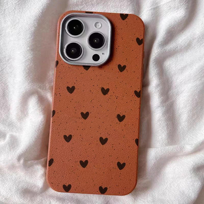 Chic Black Heart Leather Texture Phone Case Cover