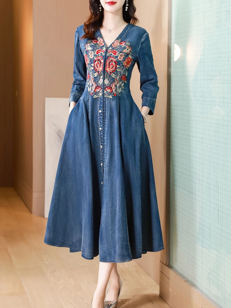فستان TIYIHAILEY طويل منتصف الساق من قماش الدنيم بصدر واحد للنساء، فستان مطرز على الطراز الصيني، عتيق، خريف، جديد، 2025، M-4X 1 فستان TIYIHAILEY طويل منتصف الساق من قماش الدنيم بصدر واحد للنساء، فستان مطرز على الطراز الصيني، عتيق، خريف، جديد، 2025، M-4X 1