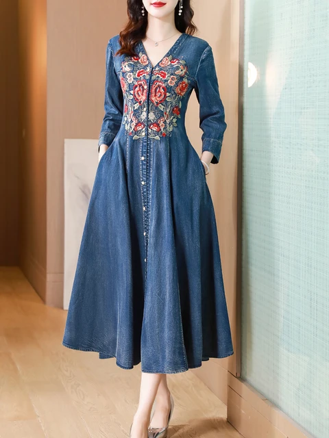 فستان TIYIHAILEY طويل منتصف الساق من قماش الدنيم بصدر واحد للنساء، فستان مطرز على الطراز الصيني، عتيق، خريف، جديد، 2025، M-4X 1