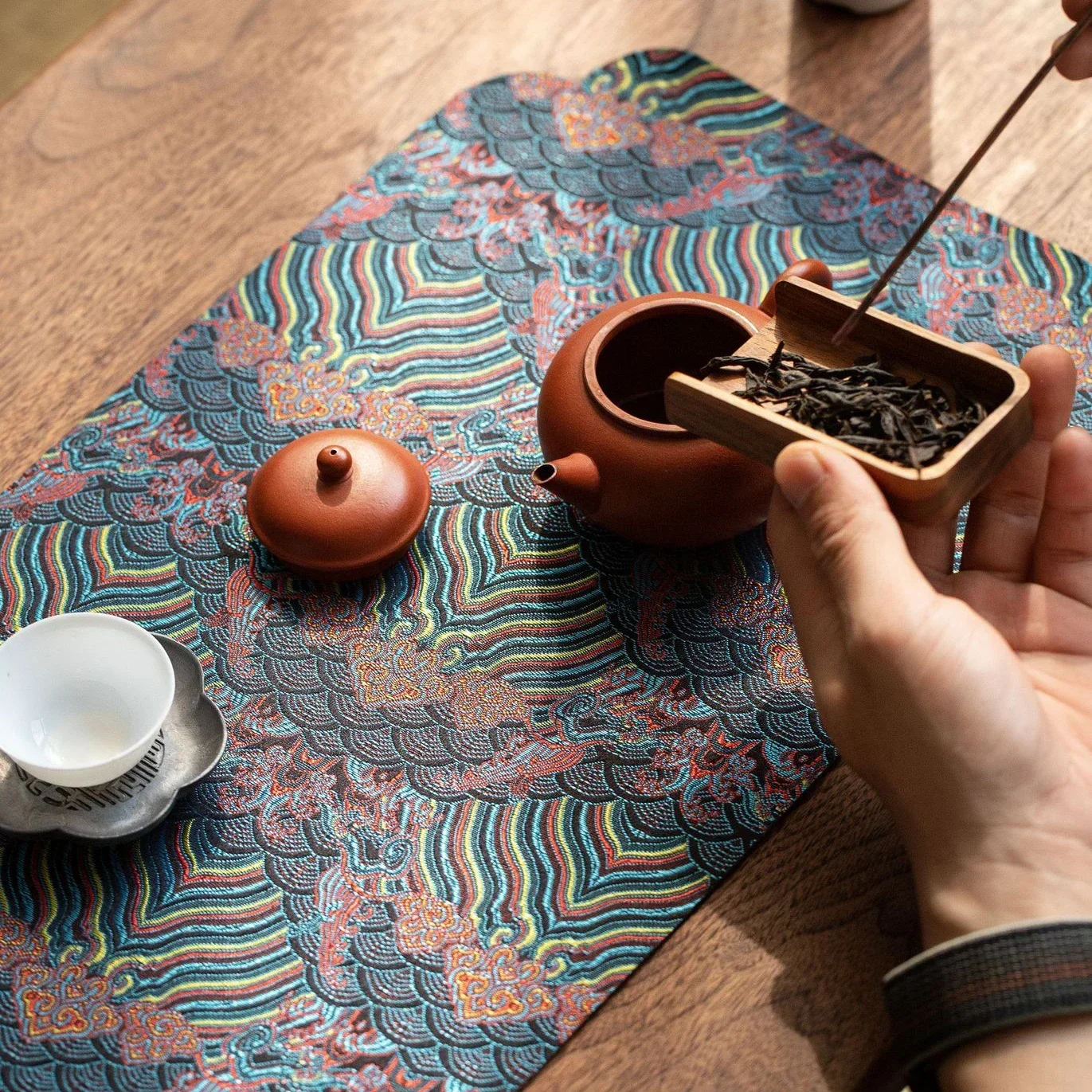 Double-Sided Brocade Tea Mat - Chinese Zen Style Non-Slip Dry Brewing Pad for Tea Ceremony Vintage Table DecorTraditionalCoaster