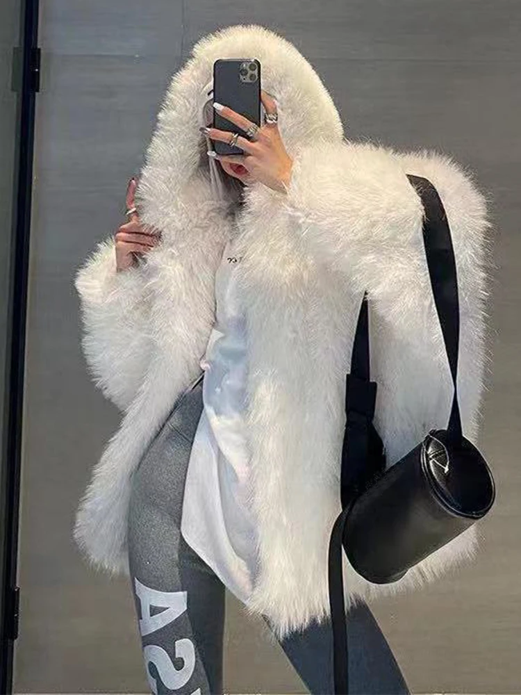 

2024 Winter Jackets for Women Faux Fox Fur Coat Women Korean Fashion New Outerwear Shaggy Hairy Fluffy Hooded Fur Jacket