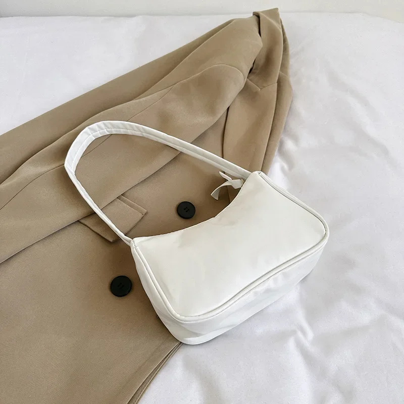 Borsa a tracolla semplice in ecopelle PU color caramella, borsa a mano capiente da portare sotto il braccio, ideale per donne e ragazze._voghion.com