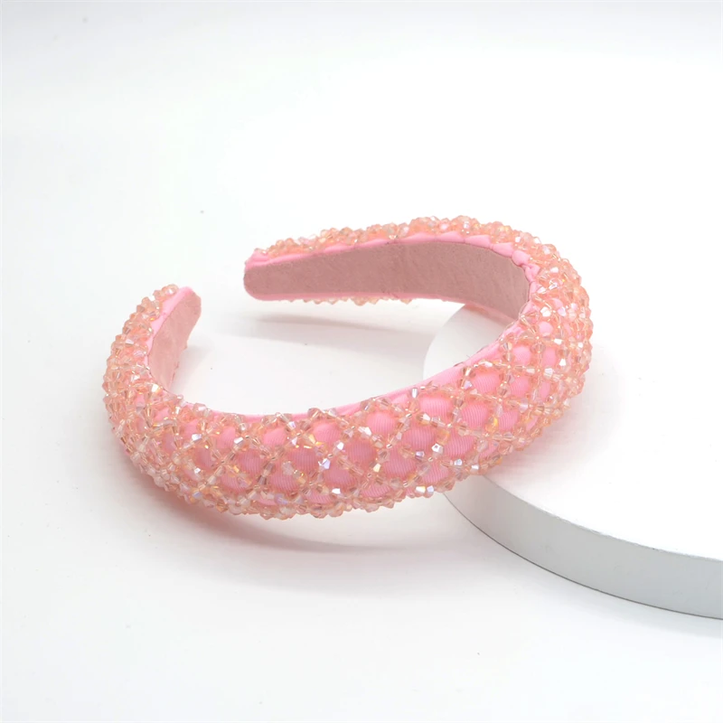 Chaîne bijoux de front en strass pour la mariée
