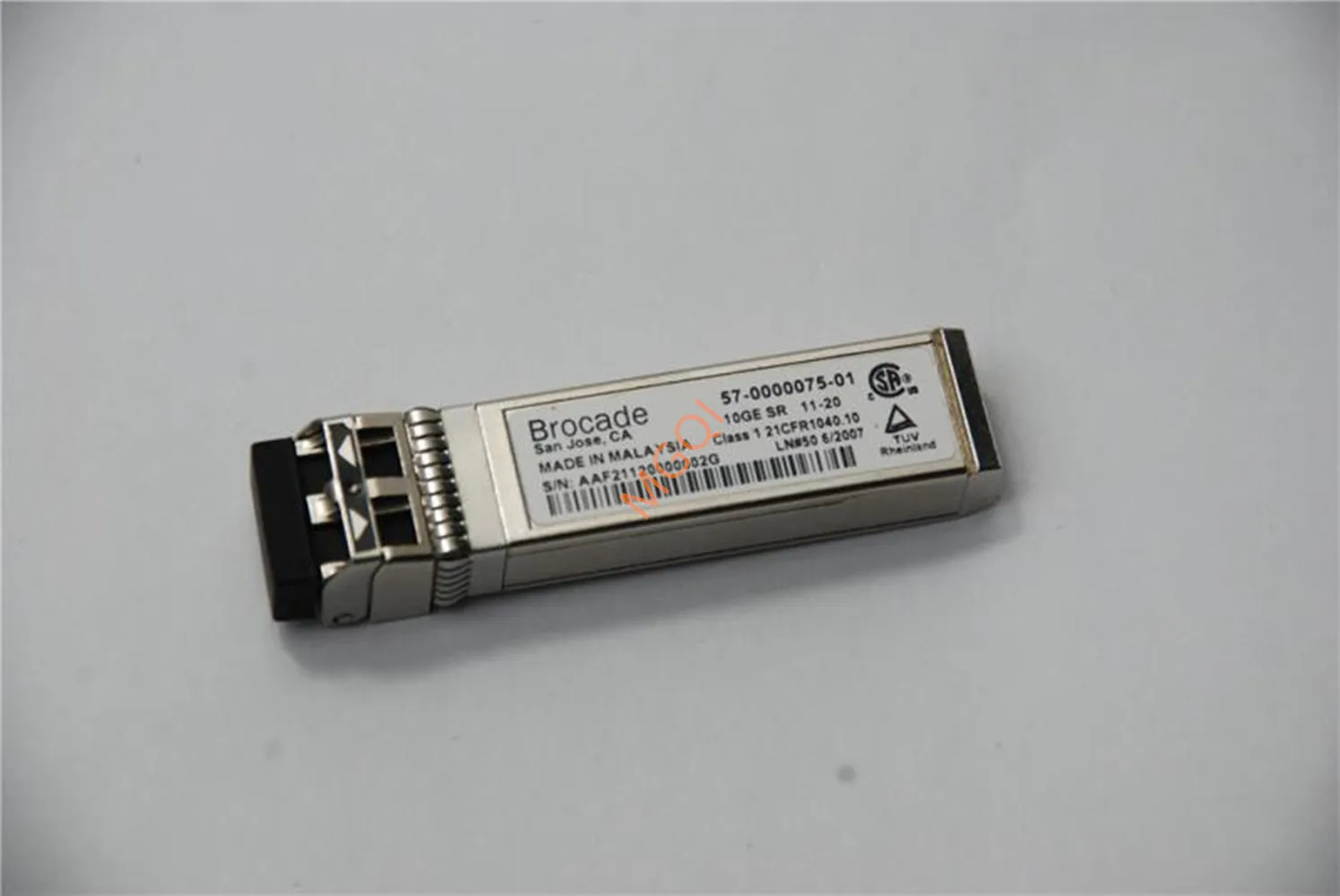 Brocade 10GB Transceiver 57-0000075-01/850nm 300M 10G SR SFP/Network Adapter Switch Optical Fiber Module/Switches Port Module