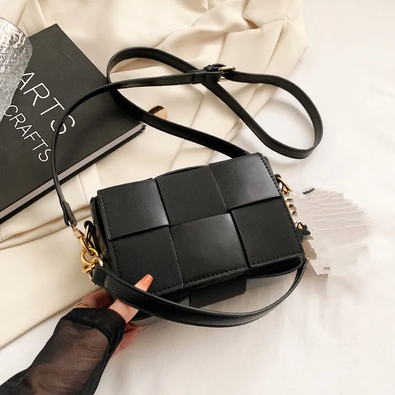 Black without accessories