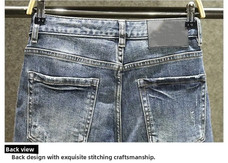 PlatiNum Cargo Jeans Patch Detail