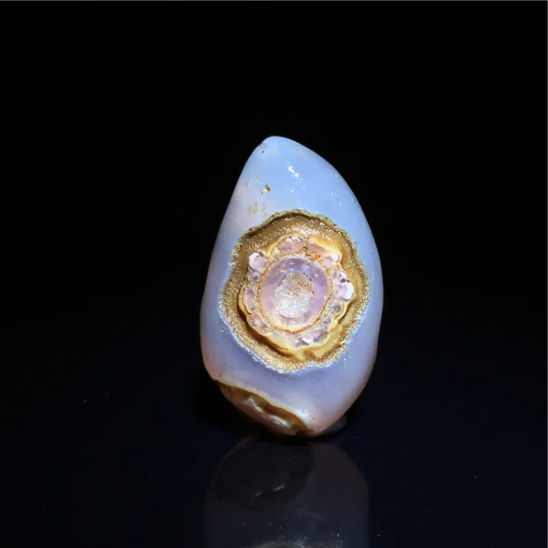 Beautiful Energy Stone Natural Alashan Gobi Agate Eye Stone Agate & Rough Stone Boutique Mongolia Original Colors and Shape 3