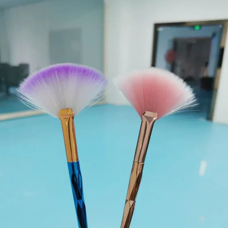 5pcs Fan Brushes Facial Brushes Soft Makeup Brush Cosmetic Applicator Tools Wooden Handle and Soft Fiber for Glycolic Peel Mask 5