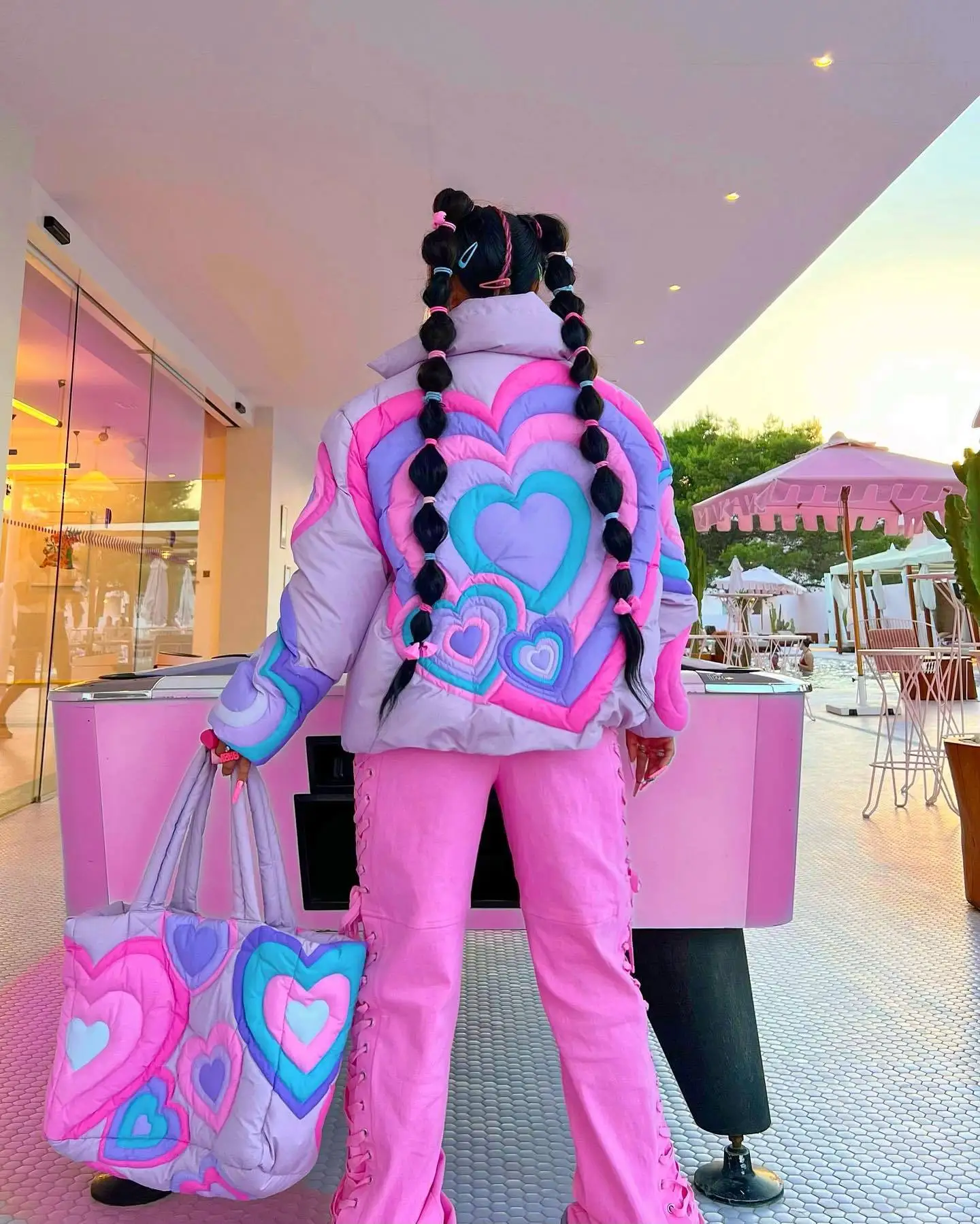 

Fashion Love Baseball Jacket Women's stand-up collar Zipper coat Striped pattern College jacket Sportswear