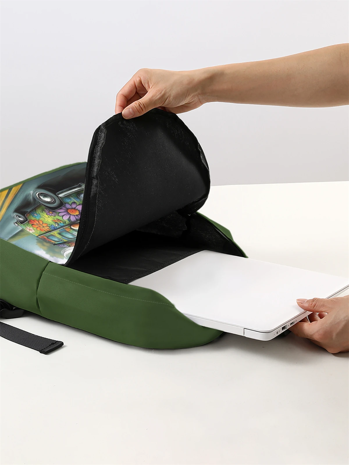 New Women's and Men's High Capacity College Backpack Trend Women's Laptop School Bag Cute Girl Travel Bag Cool