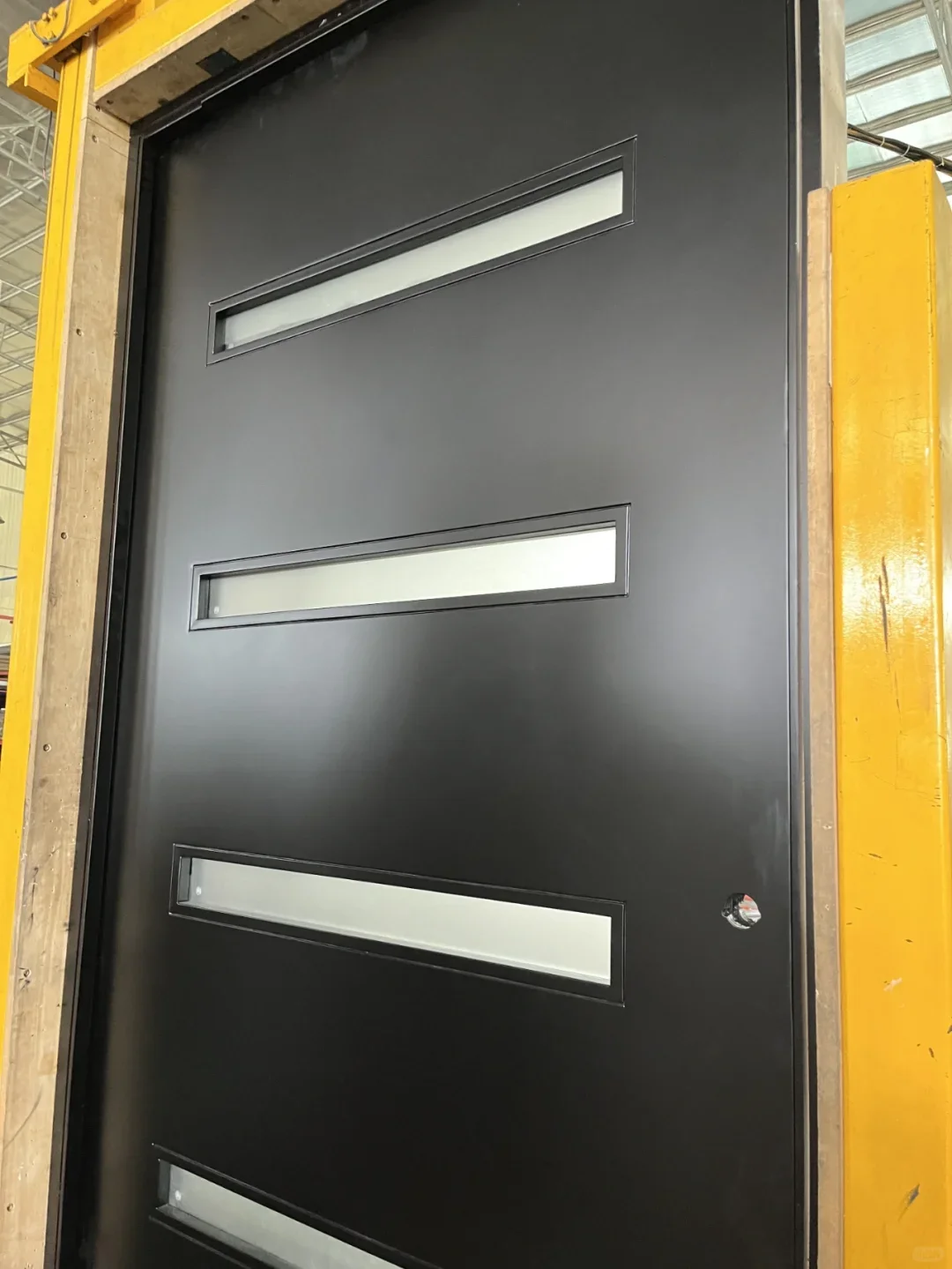House Door High-End Luxurious Front Door with Tempered Glass Aluminum Entrance Doors High Security Main Doors