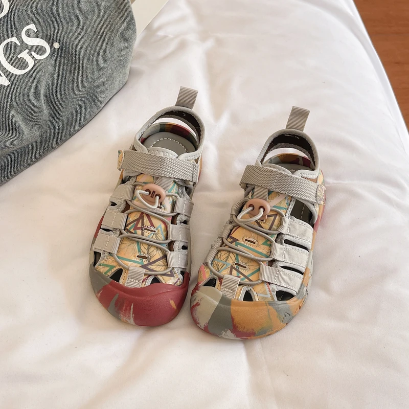 Children Toe Protection Sandals for Girl Boy Outdoor Anti-Skid Wading Shoes Fashion Laser Summer Casual Sandal
