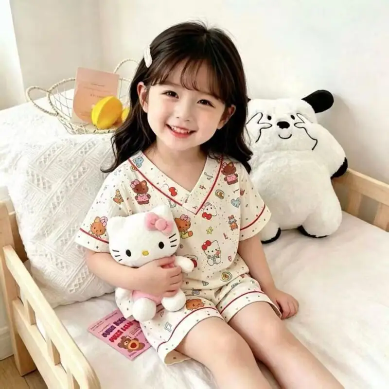 Sanrios 여름 잠옷 헬로 키티의 새로운 반팔 홈 의류 2피스 세트 캐주얼 패..