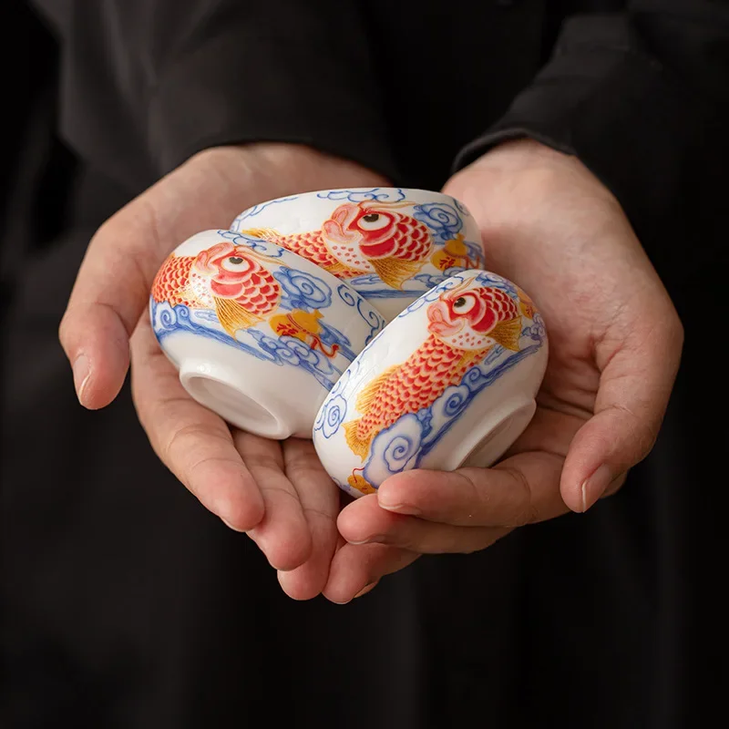 1pcs Chinese Style Fish Tea Cup White Ceramic Kung Fu Teacup Tea Set Household Small Cup Ceramic Teaware Gift 2025 New