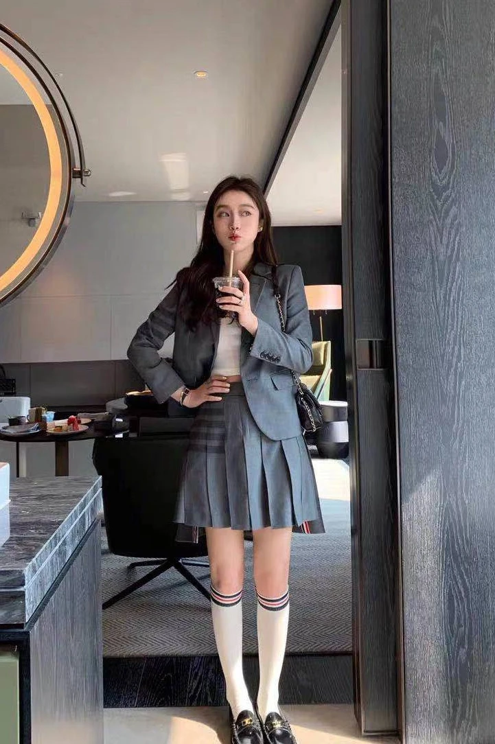 High-quality TB Gray Suit Women's Slim Fit and Thin Suit Arms Four-bar British Style Short Formal Jacket
