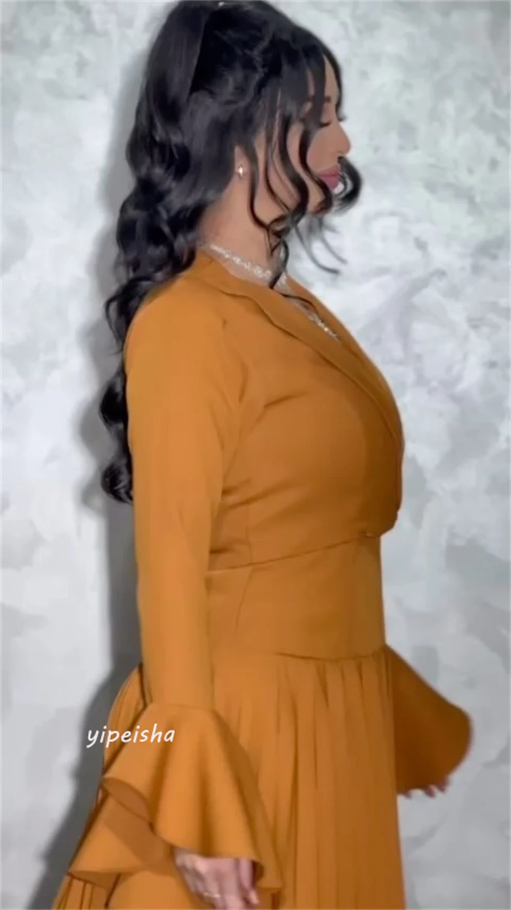 Рисунок 3 - Женское Повседневное платье-миди с бисером