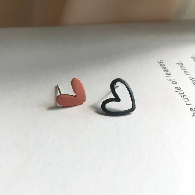 Trend Asymmetric Hollow Heart Earrings for Women 2021 Beautiful Girl Cute Party Jewelry Korean Yellow Blue Stdu Earrings Pink Gray